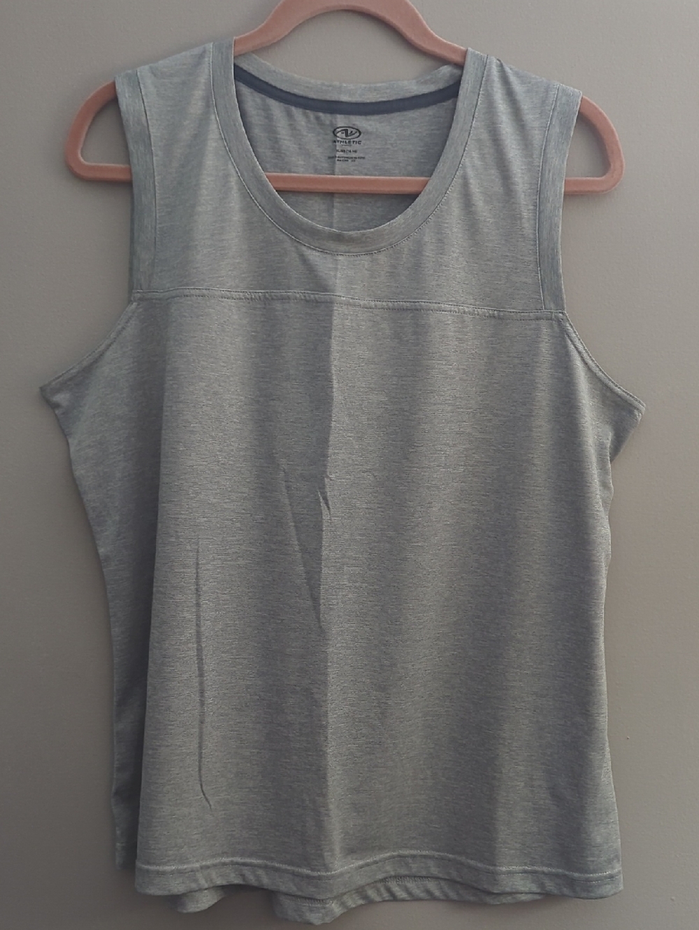 Athletic Works Light Gray Sleeveless Tank Top
